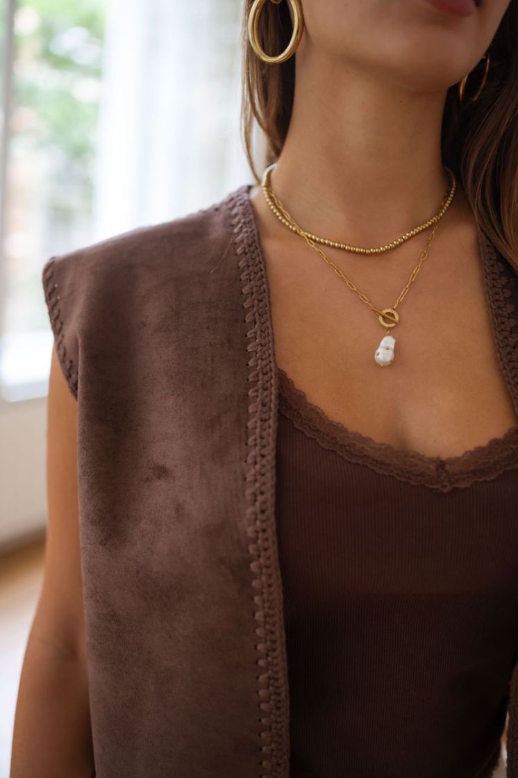  MARRON