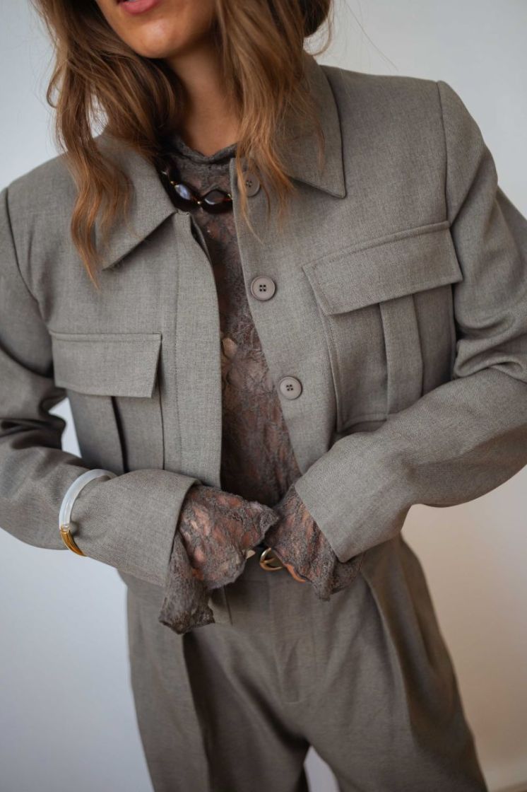  KHAKI/KAKI