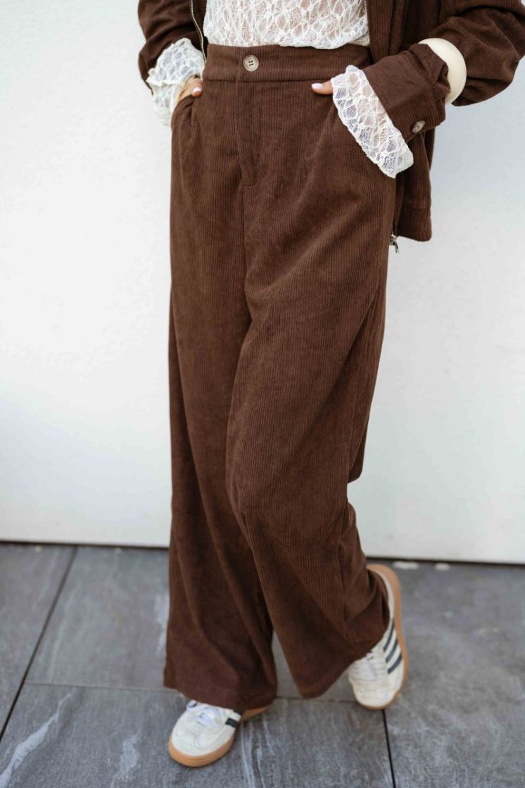MARRON