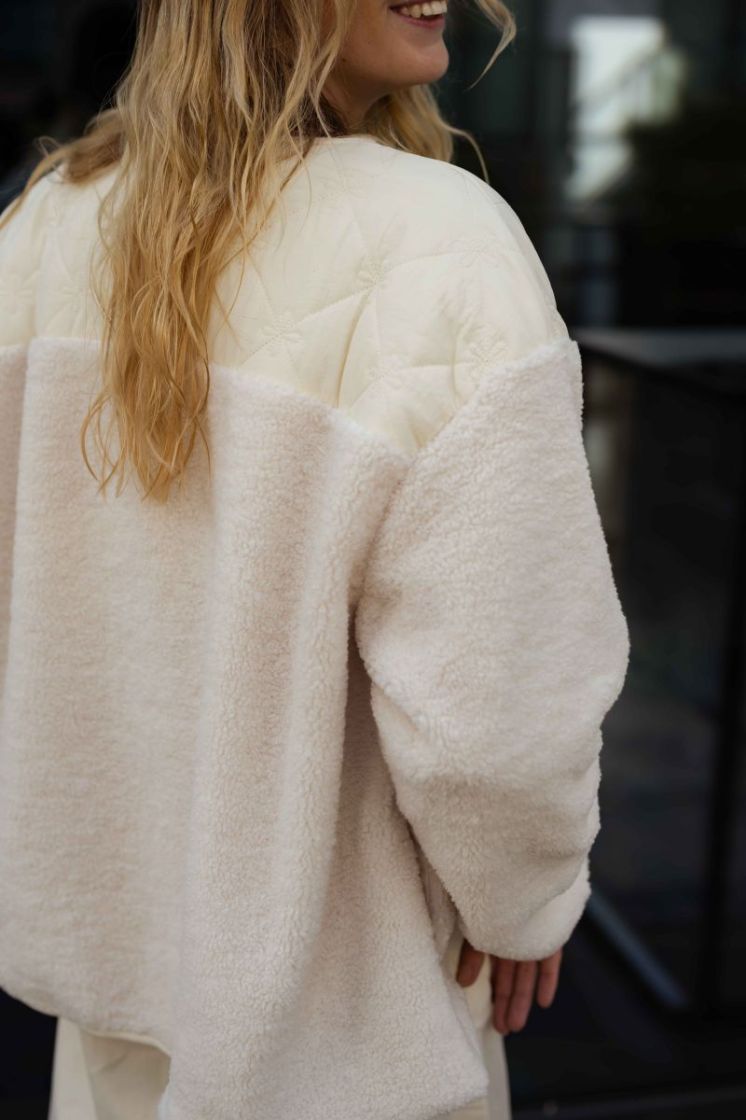  BEIGE-3