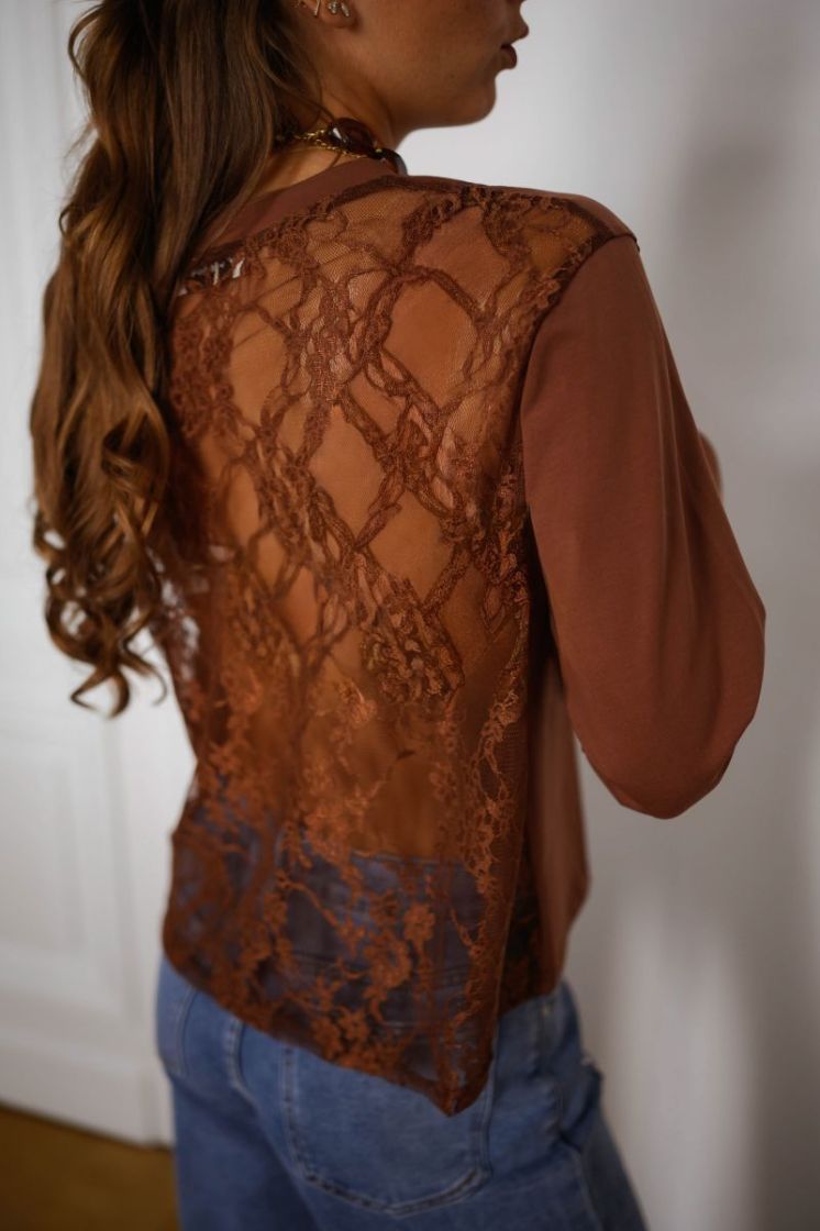 MARRON