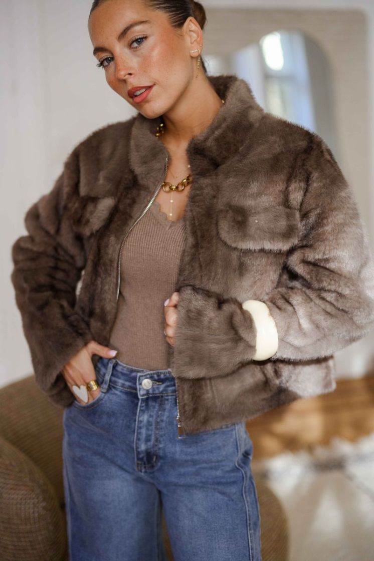 TAUPE