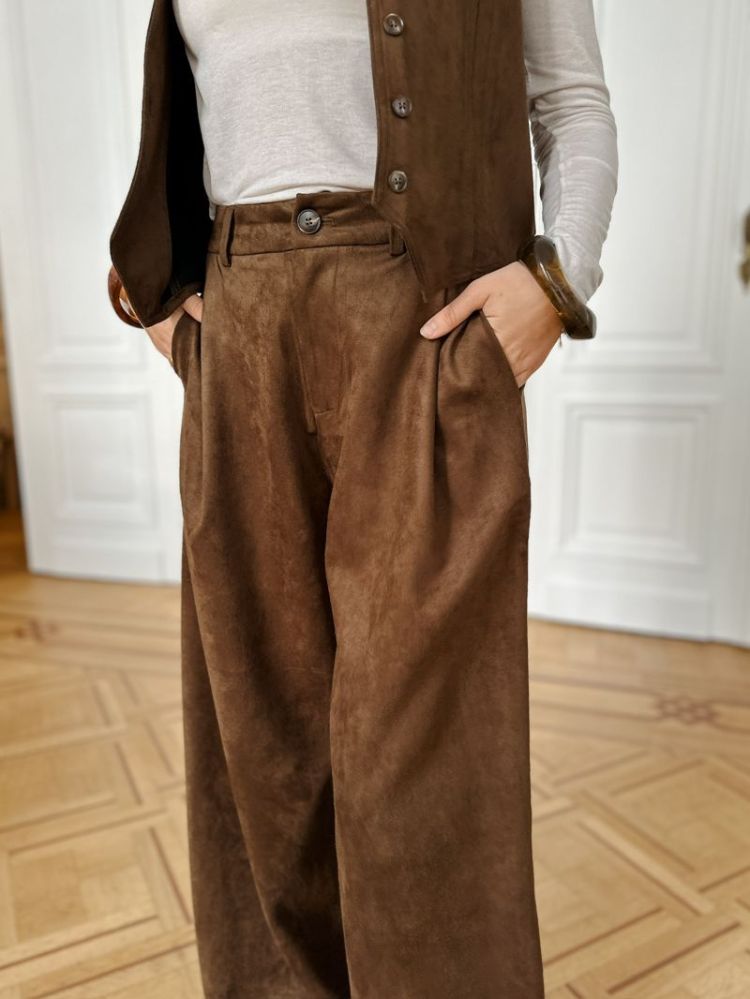  MARRON