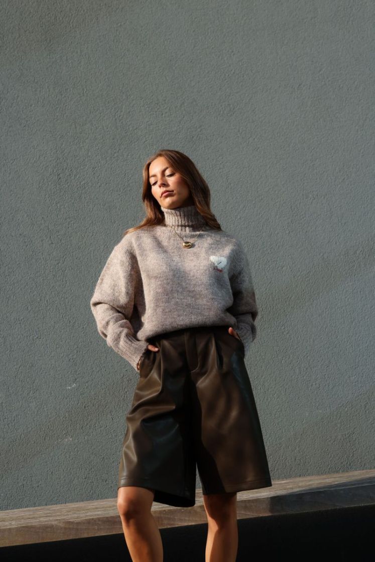  MARRON