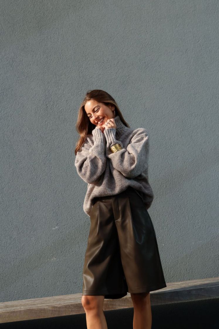  MARRON