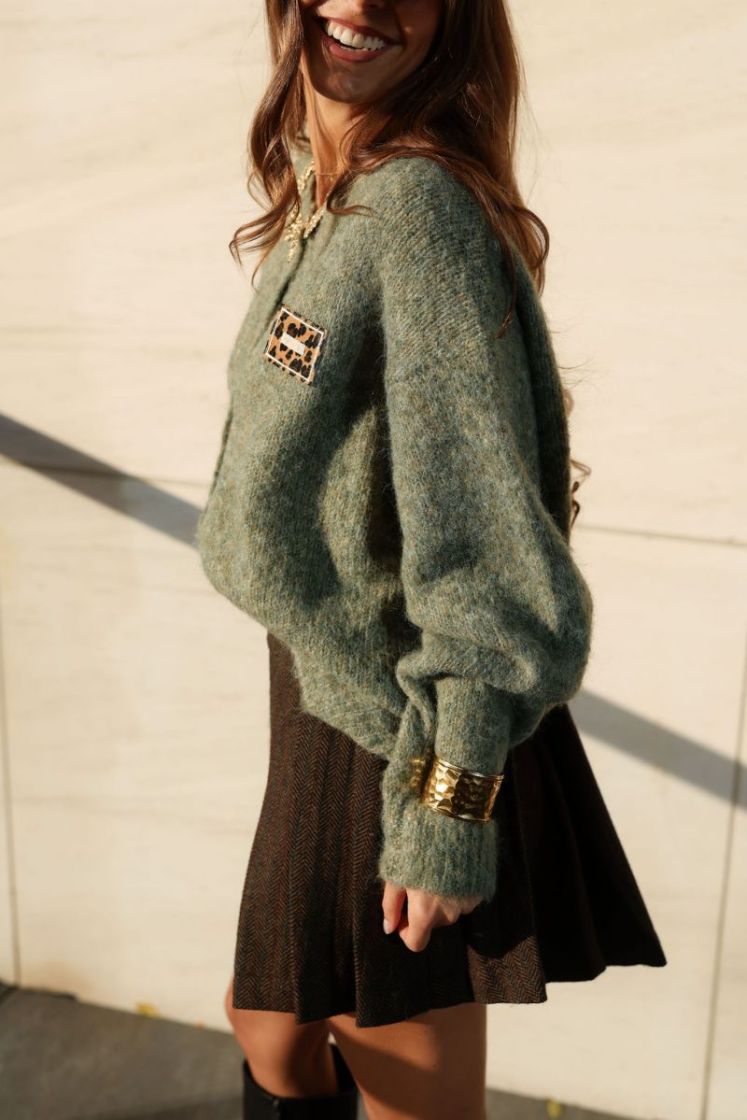  OLIVE