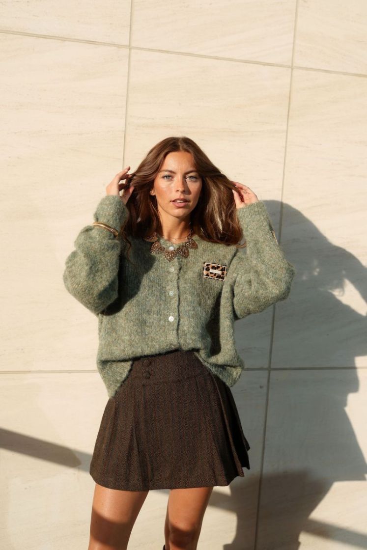  OLIVE
