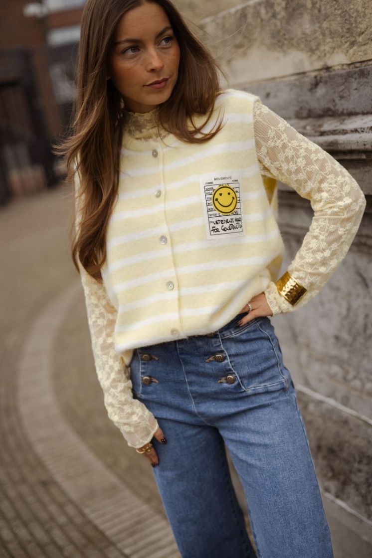  JAUNE