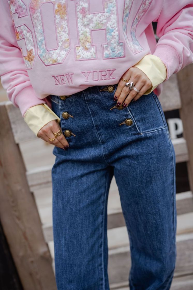  DENIM