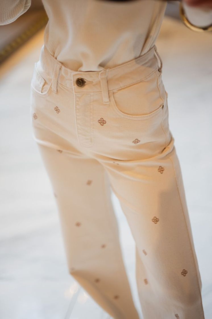  NATUREL BEIGE