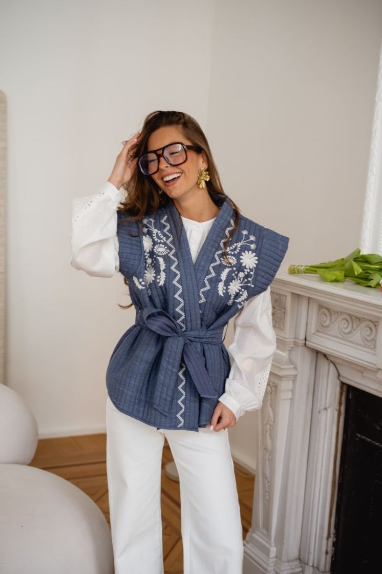  BLEU JEAN