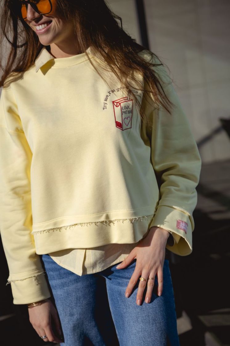  JAUNE