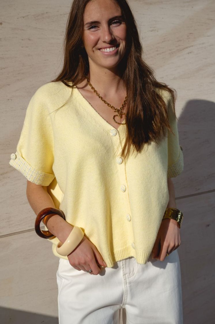  JAUNE