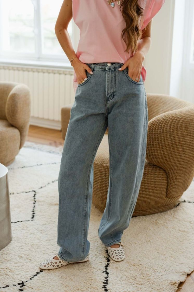  JEAN