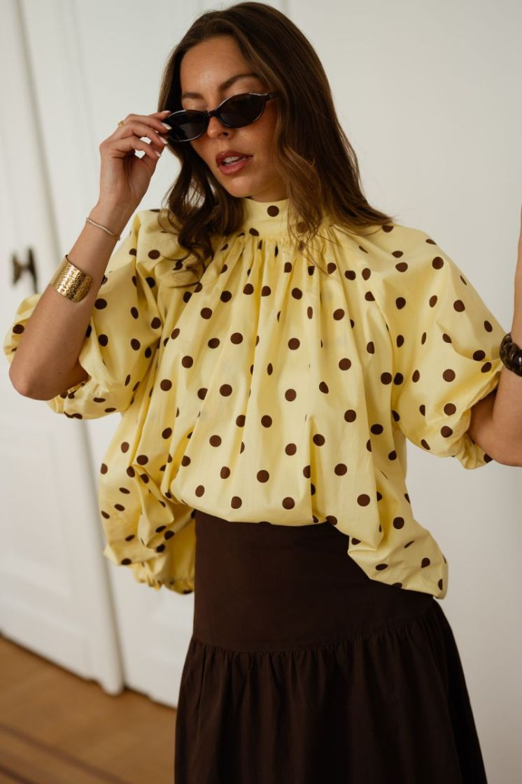  JAUNE