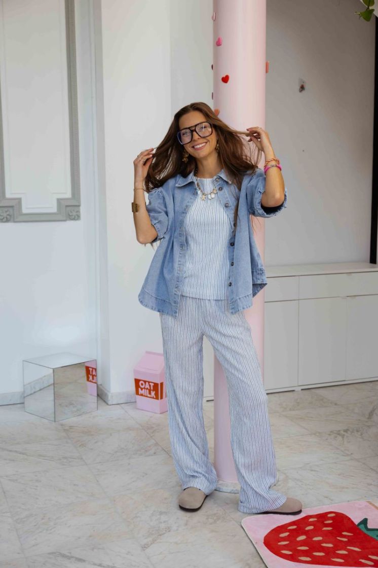  DENIM