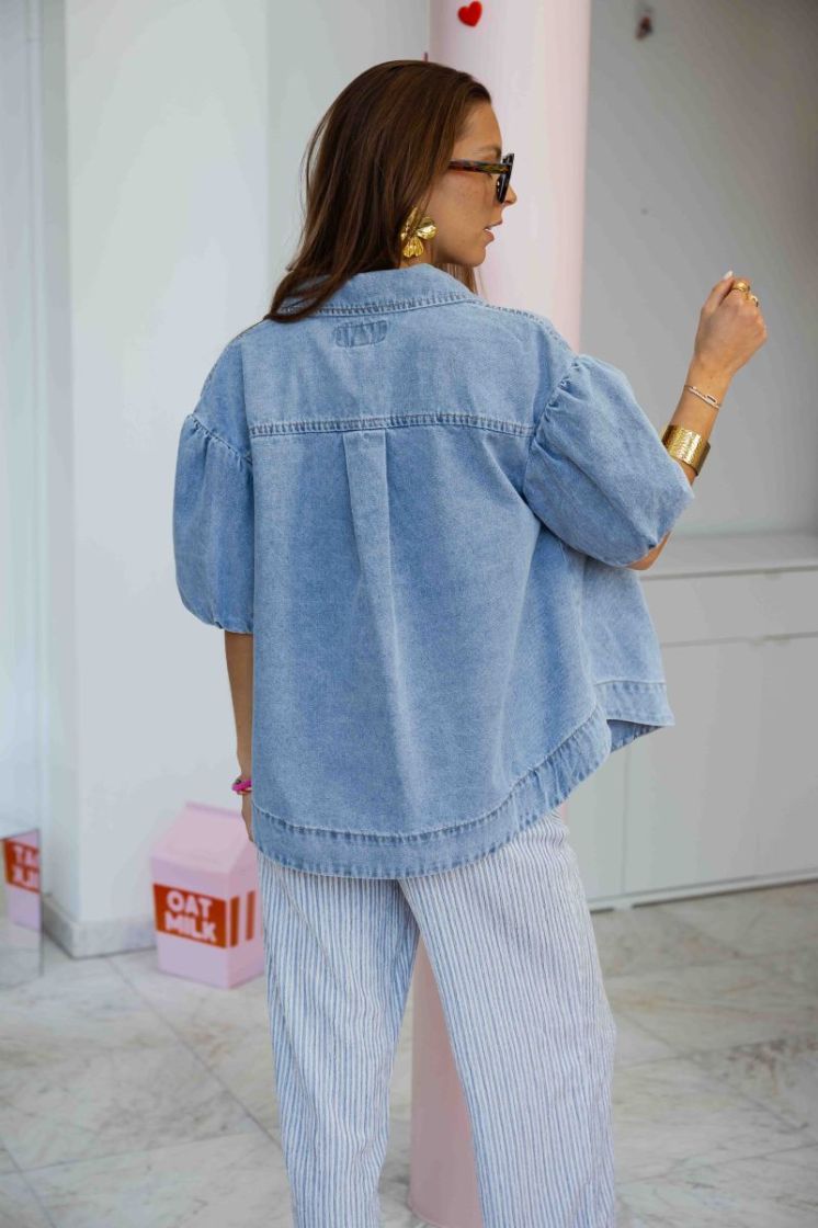  DENIM
