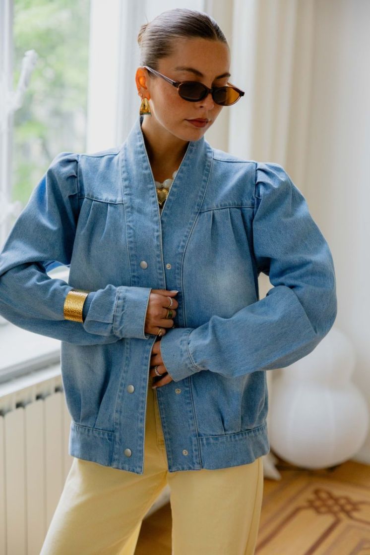  BLEU JEAN