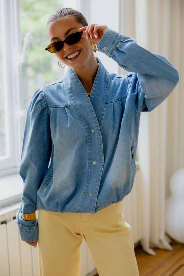 BLEU JEAN