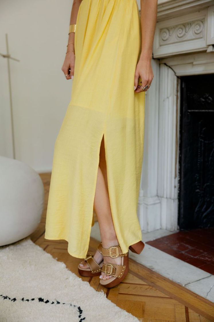  JAUNE