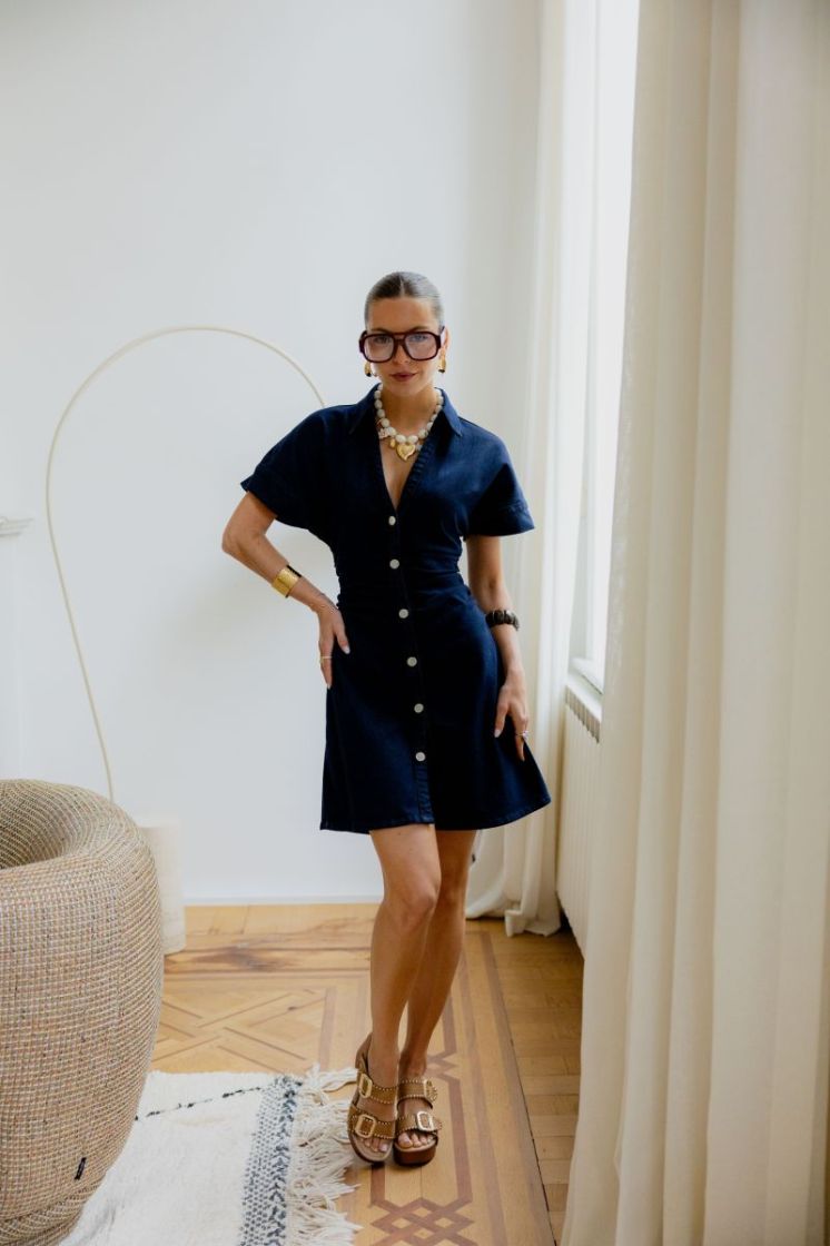  DARK BLUE