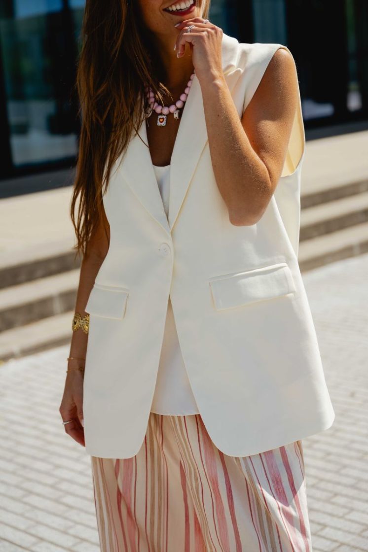  BLANC