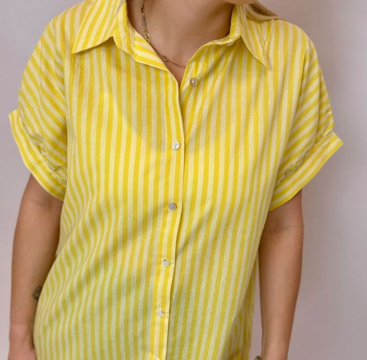  JAUNE