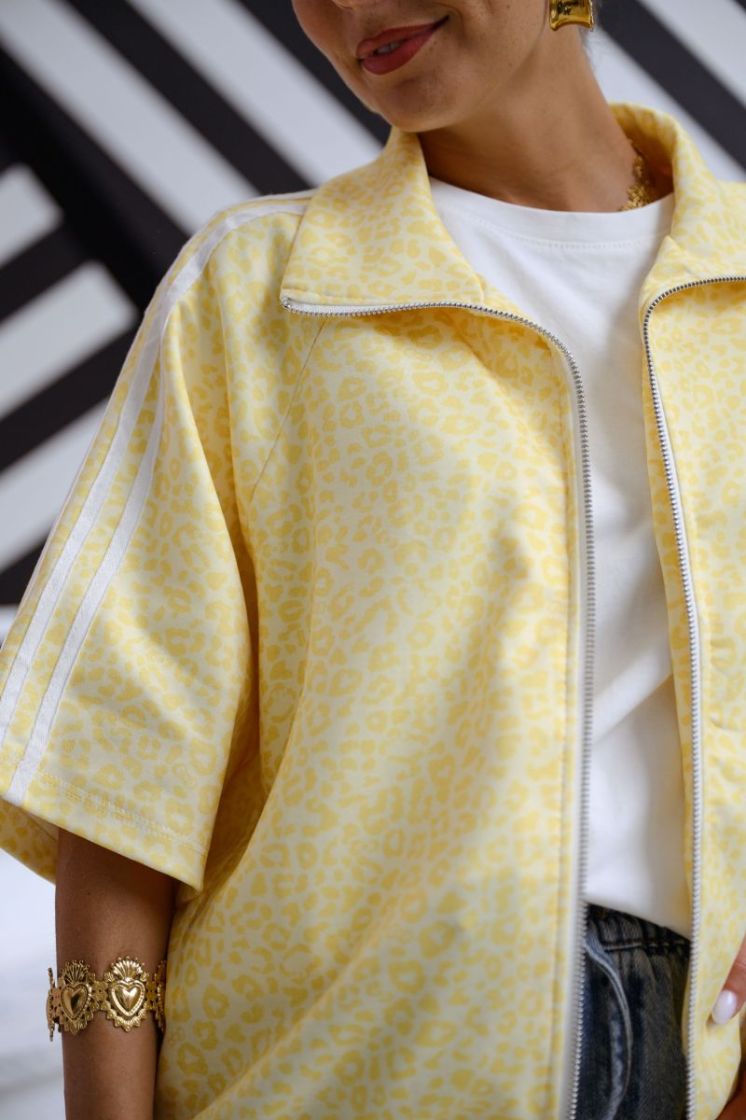  JAUNE