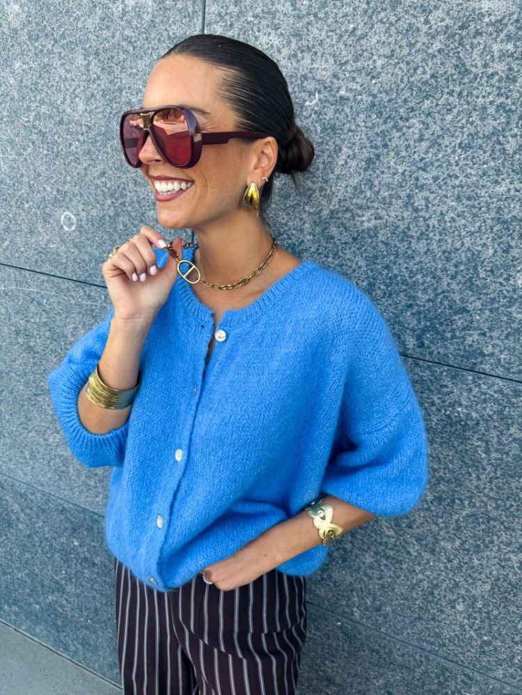  BLEU