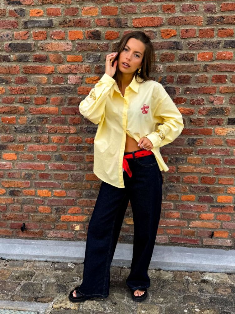  JAUNE