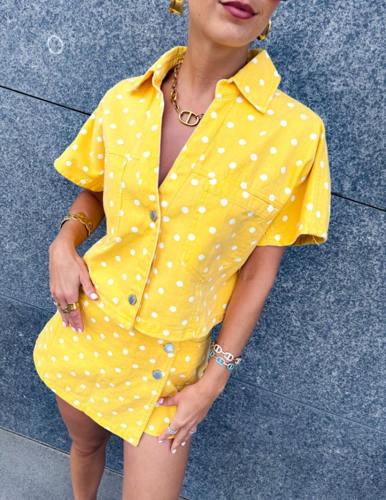  JAUNE