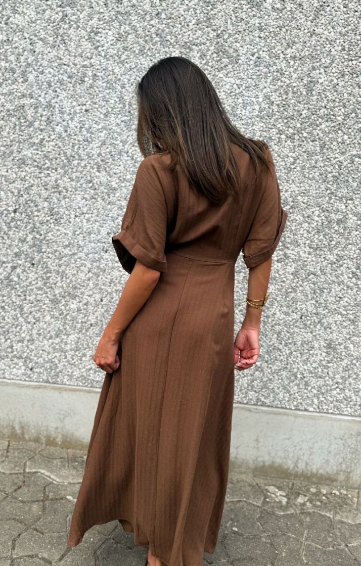 MARRON