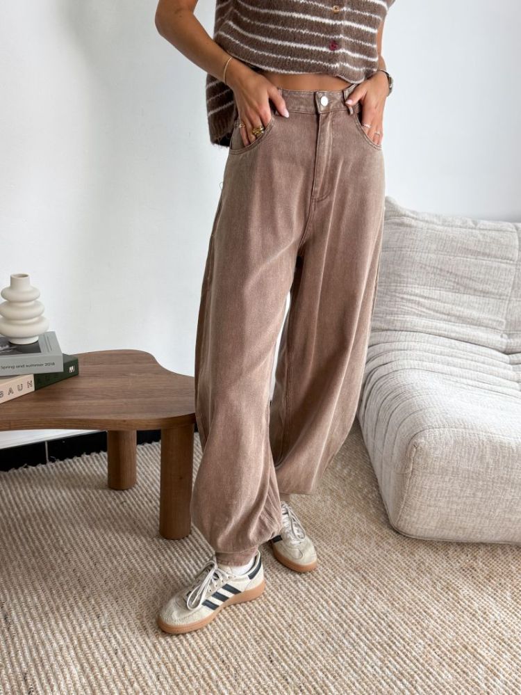TAUPE