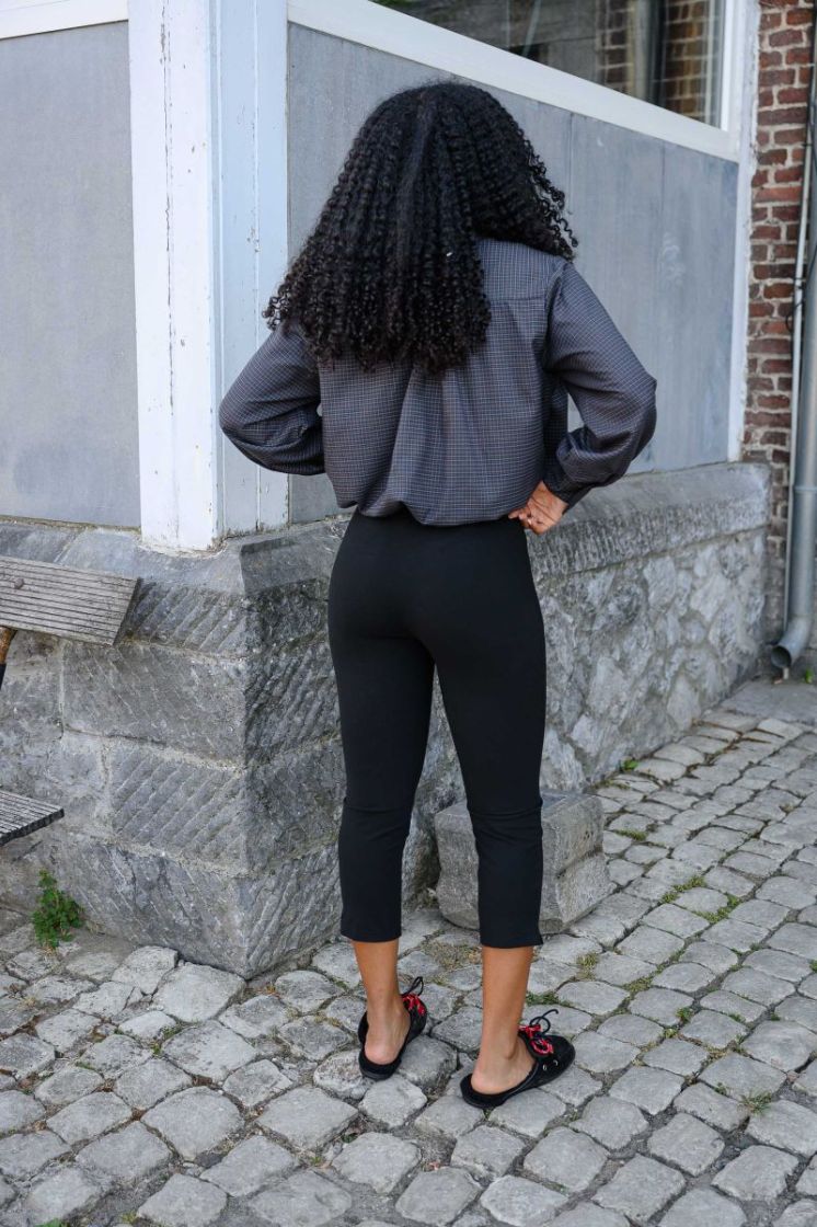  NOIR