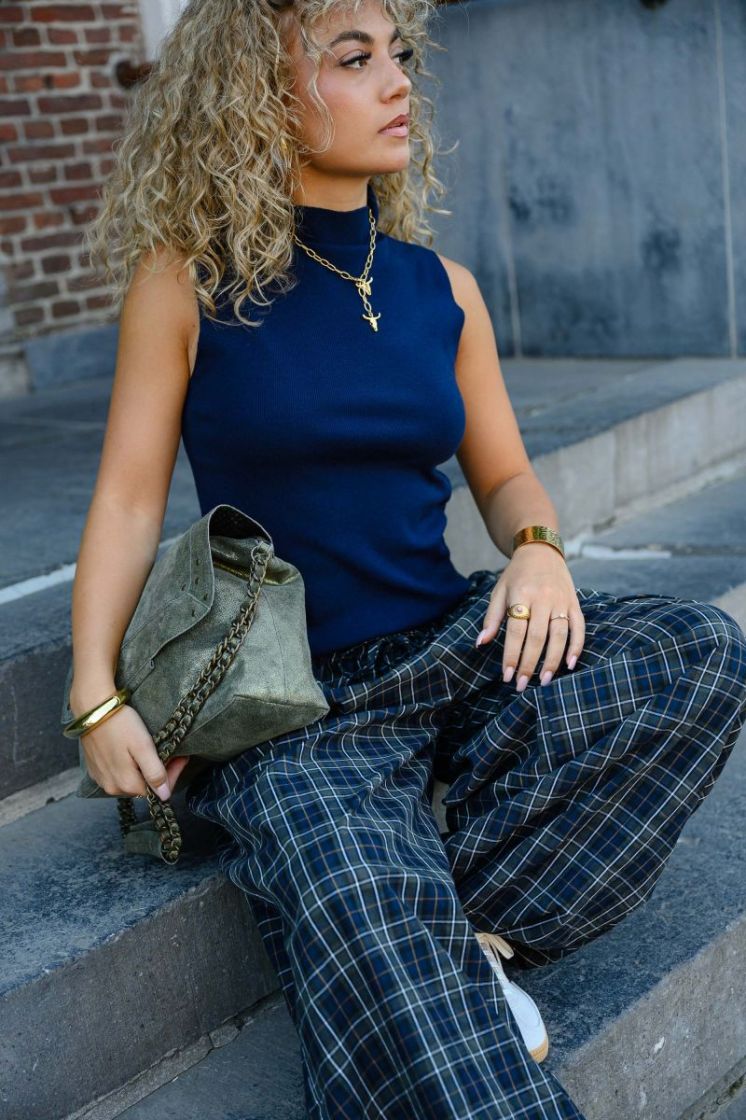 BLEU