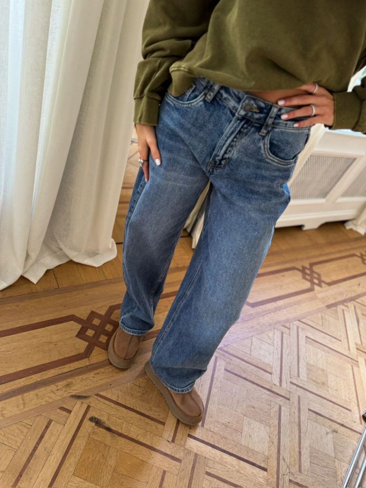 JEAN