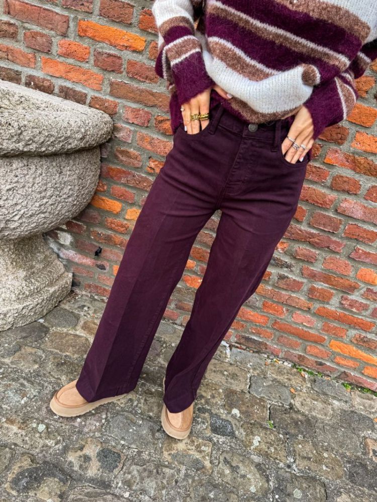  AUBERGINE